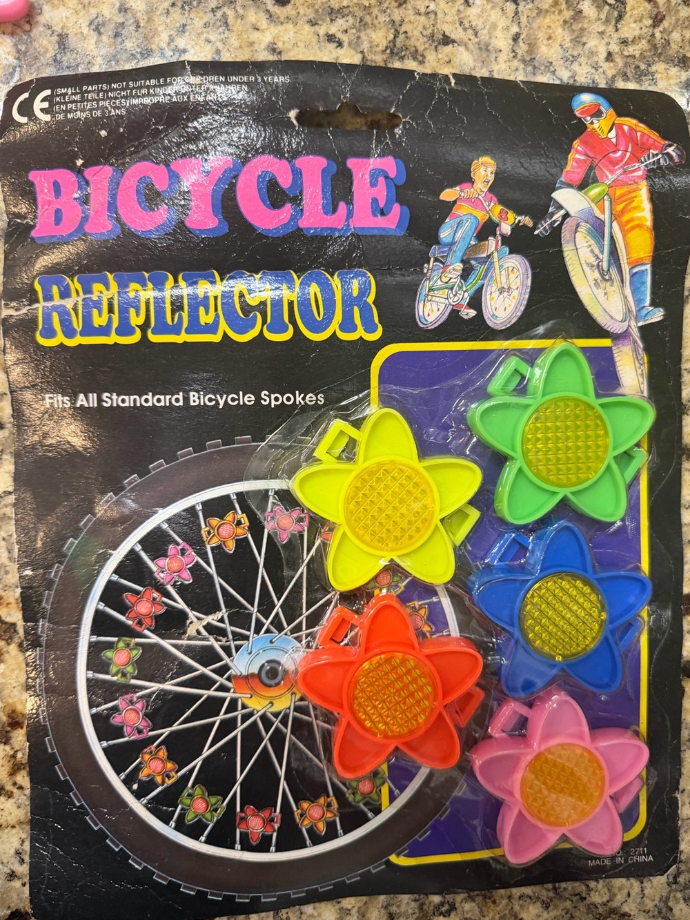 2 sets of Vintage Bike Reflectors - Stars! pink yellow blue green orange